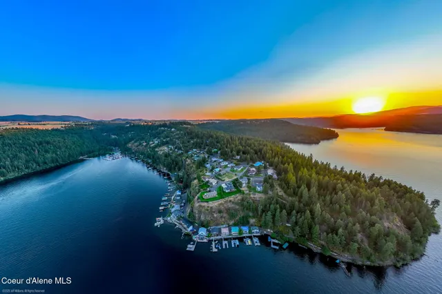 $345,000 | 20943 South Cave Bay Road, Worley, ID 83876