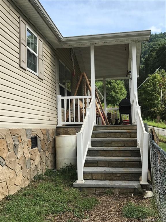 655 Baltimore Branch Road Hot Springs, NC 28743 - Photo 2 of 14 Gallery Image 2