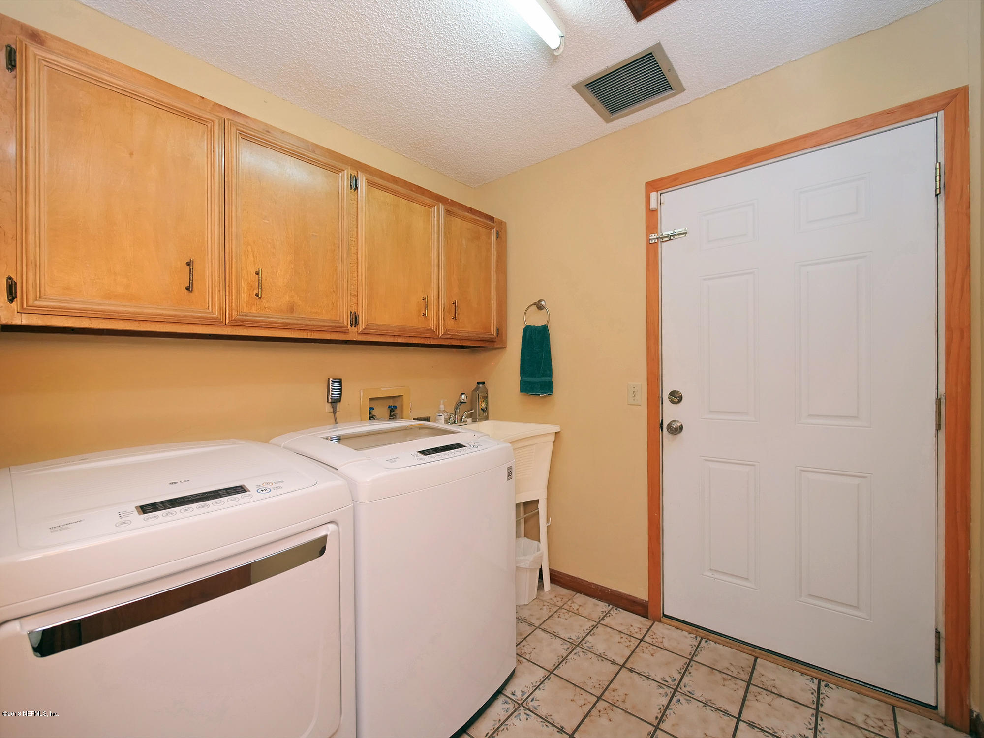 6370 Ferber Road Jacksonville, FL 32277 - Photo 38 of 40 6370 Ferber Rd-30