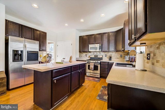 $505,000 | 4935 Coronado Court, Waldorf, MD 20602