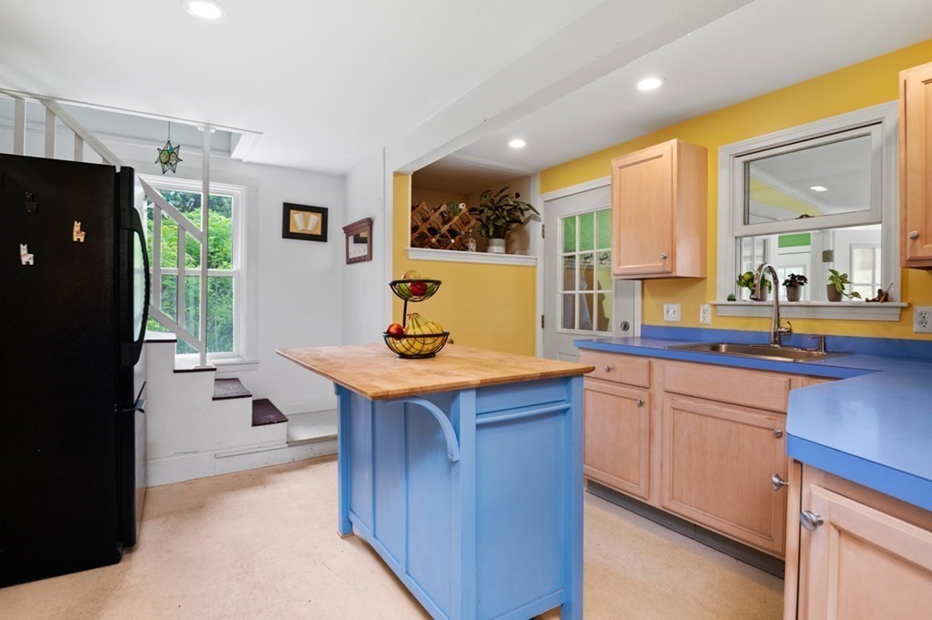 38 Cottage Road Newbury, MA 01951 - Photo 8 of 35 Gallery Image 8