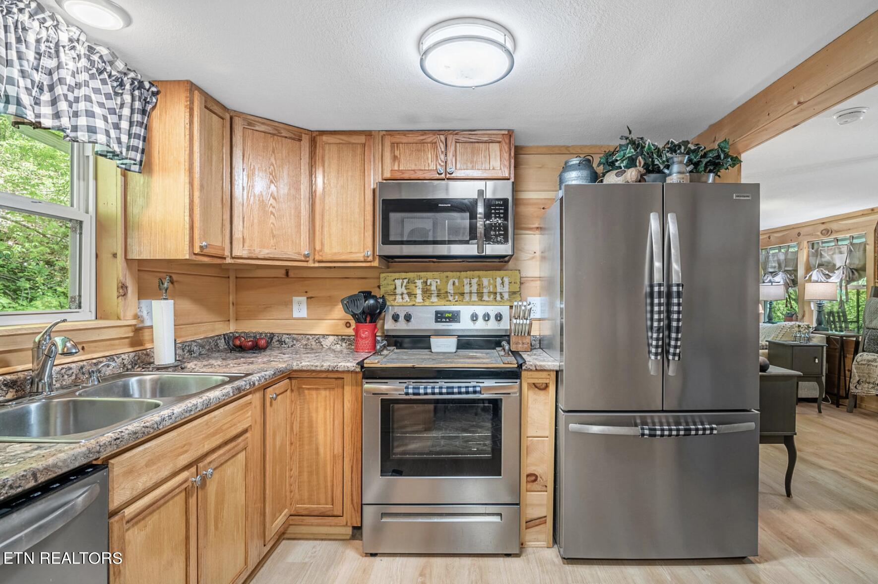 2317 Brown Road Knoxville, TN 37920 - Photo 22 of 28 Screenshot 2024-04-26 at 8.37.46 AM