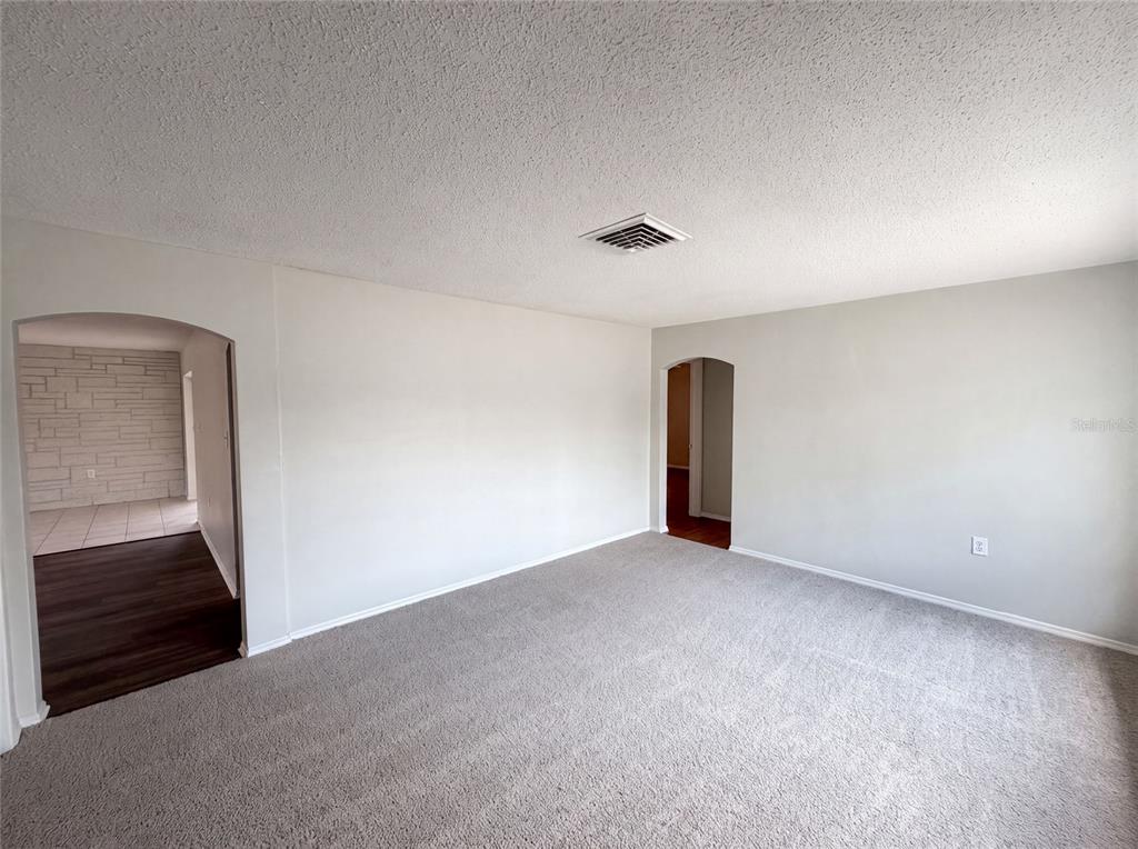 8053 Embassy Boulevard Port Richey, FL 34668 - Photo 6 of 19 Gallery Image 6
