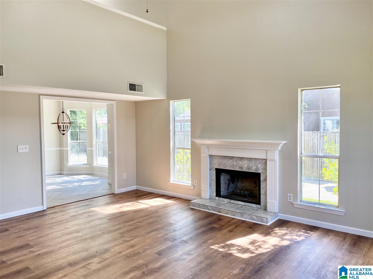 124 Park Pl Circle Alabaster, AL 35007 - Photo 6 of 40