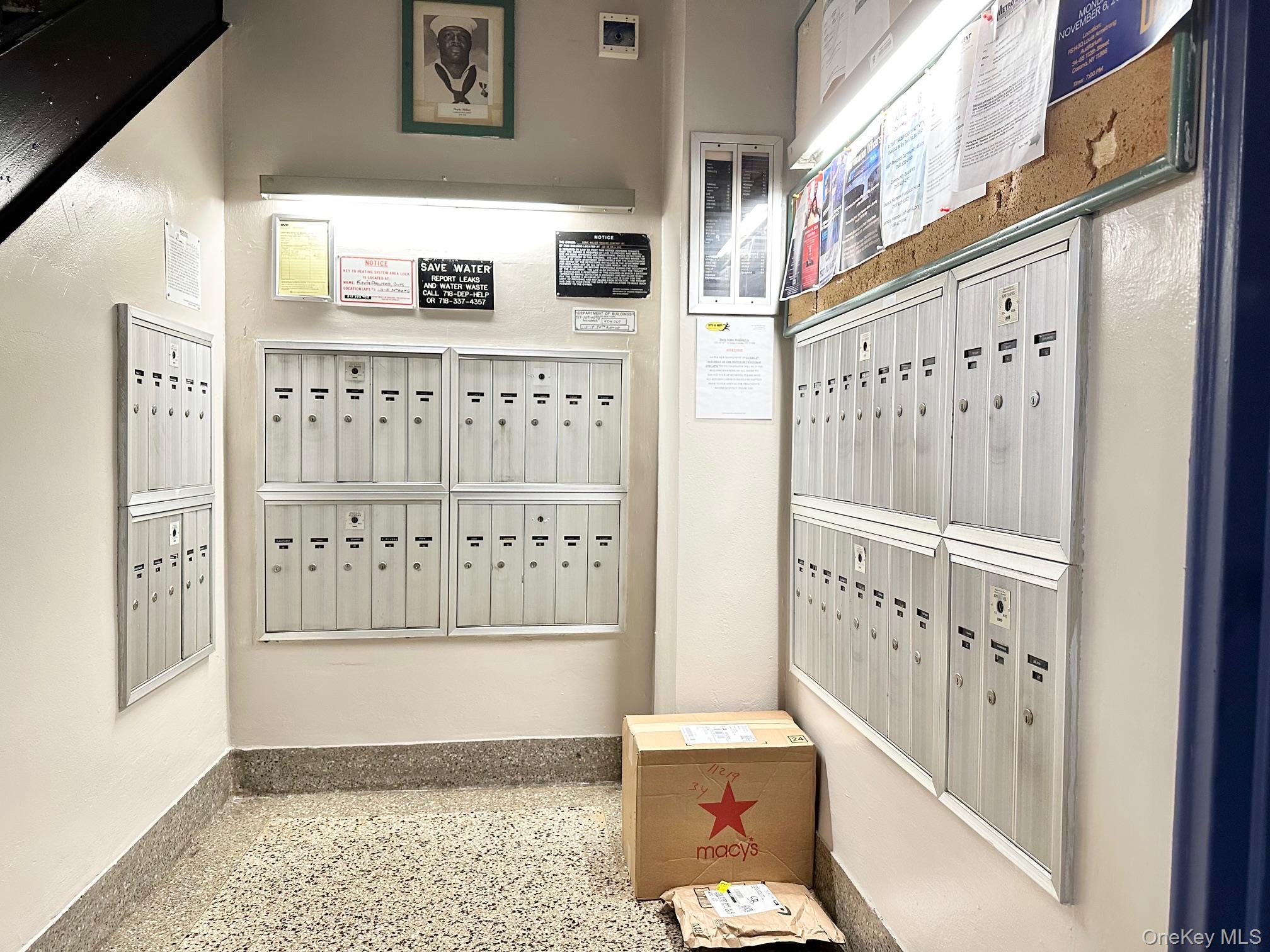112-25 34th Avenue, Unit 6H Queens, NY 11368 - Photo 25 of 48 Entryway featuring mail and package area