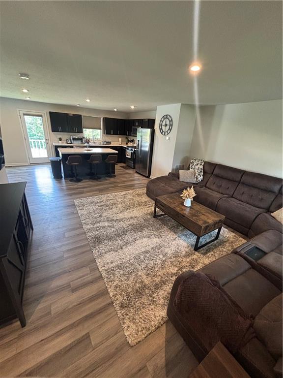 313 Ruth Court Imperial, PA 15126 - Photo 2 of 19