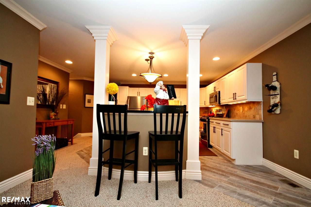 2030 Grace Avenue Rochester Hills, MI 48309 - Photo 7 of 31