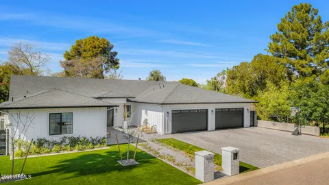 $3,095,000 | 3516 North 35th Place, Phoenix, AZ 85018