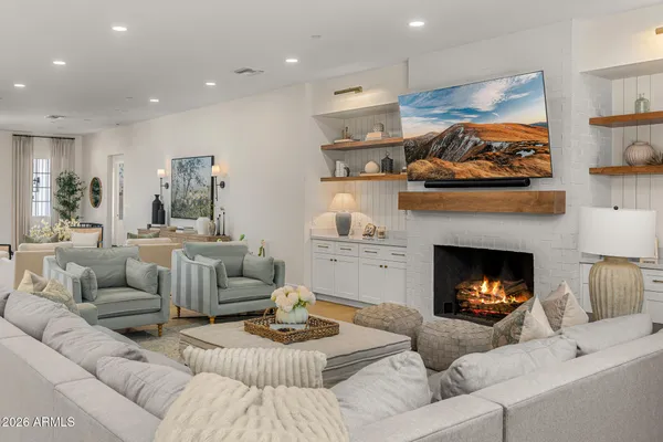 $3,095,000 | 3516 North 35th Place, Phoenix, AZ 85018