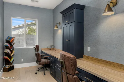 $3,095,000 | 3516 North 35th Place, Phoenix, AZ 85018