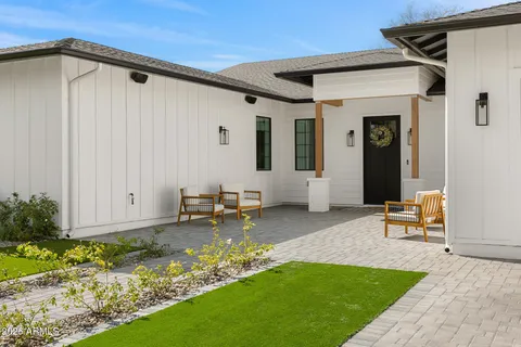 $3,095,000 | 3516 North 35th Place, Phoenix, AZ 85018