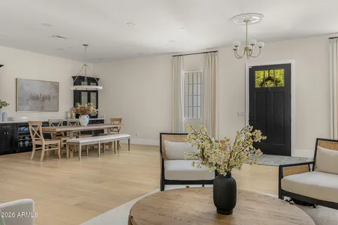 $3,095,000 | 3516 North 35th Place, Phoenix, AZ 85018