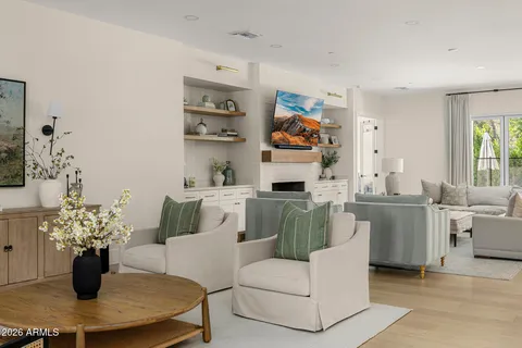 $3,095,000 | 3516 North 35th Place, Phoenix, AZ 85018