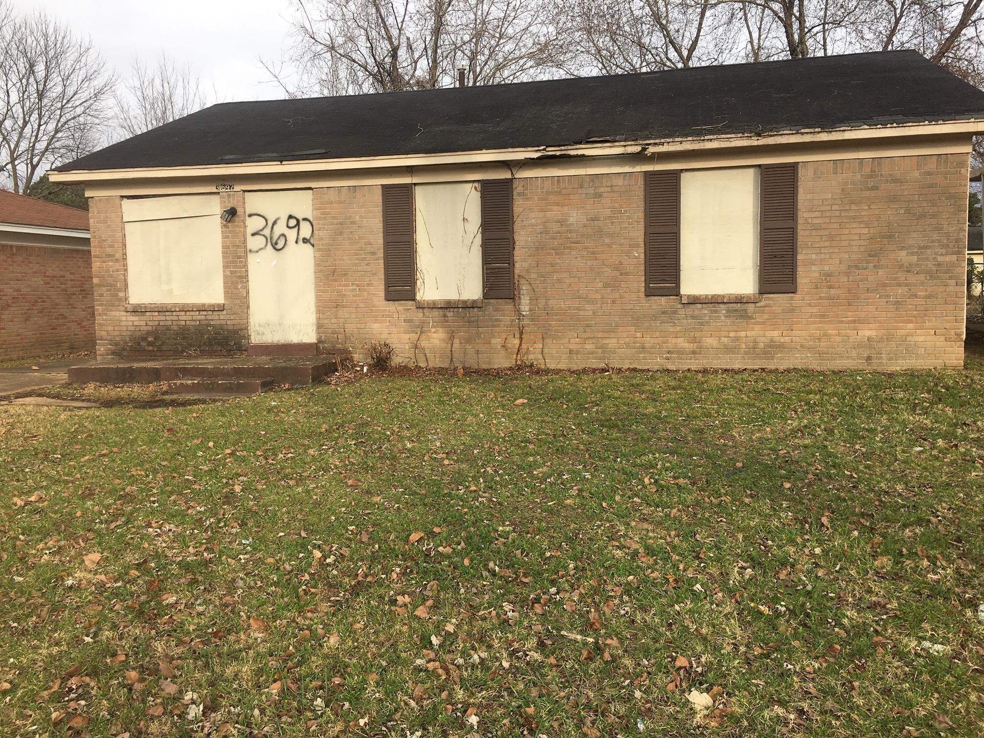 3692 Buffalo Road Memphis, TN 38109 - Photo 1 of 10 Gallery Image 1