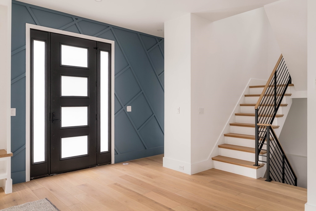 492 Putnam Avenue, Unit 492 Cambridge, MA 02139 - Photo 13 of 30 Gallery Image 13