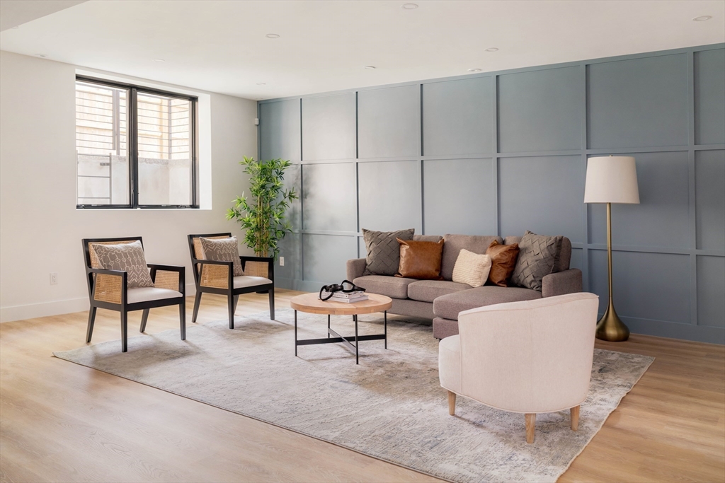 492 Putnam Avenue, Unit 492 Cambridge, MA 02139 - Photo 23 of 30 Gallery Image 23