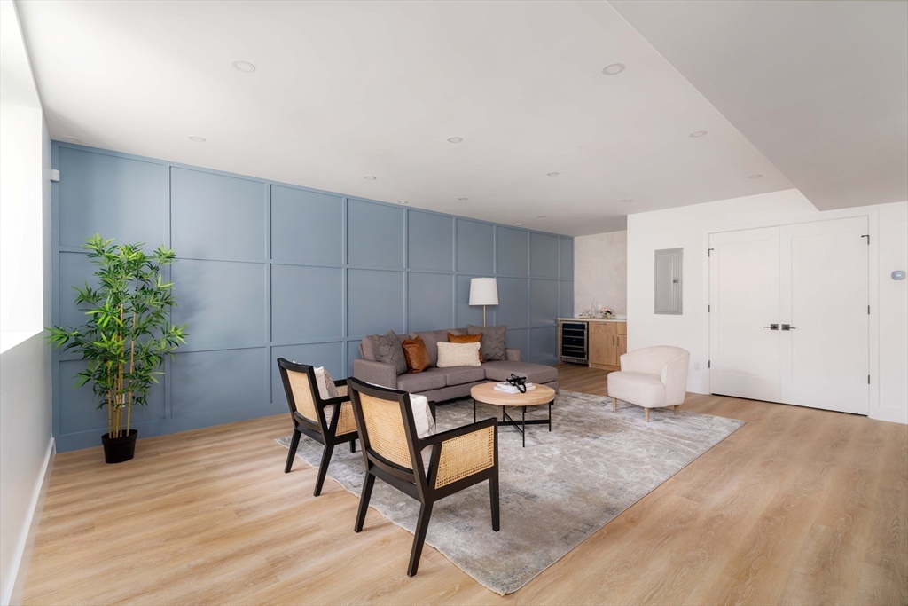 492 Putnam Avenue, Unit 492 Cambridge, MA 02139 - Photo 25 of 30 Gallery Image 25