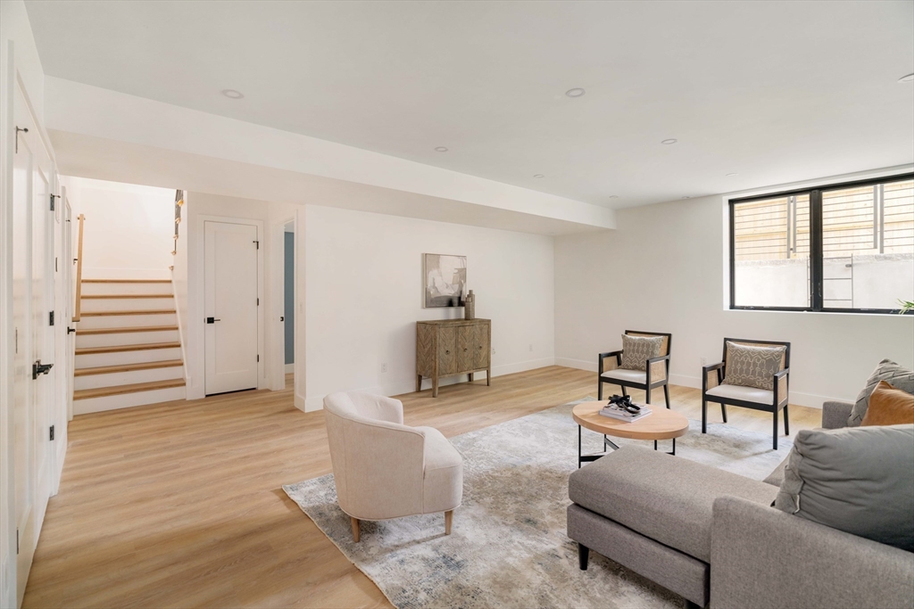 492 Putnam Avenue, Unit 492 Cambridge, MA 02139 - Photo 27 of 30 Gallery Image 27