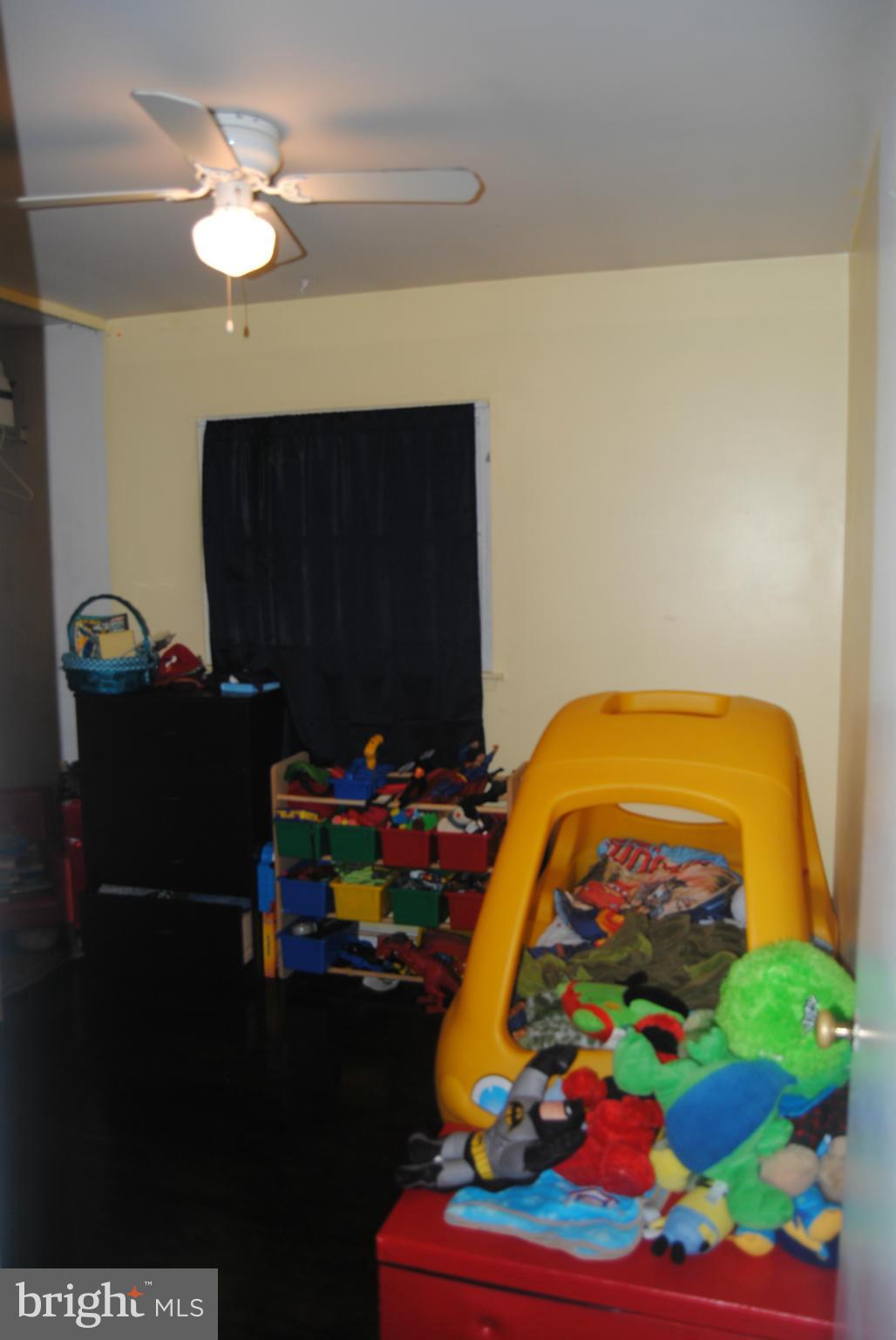 8169 Hog Neck Road Pasadena, MD 21122 - Photo 11 of 11 Bedroom