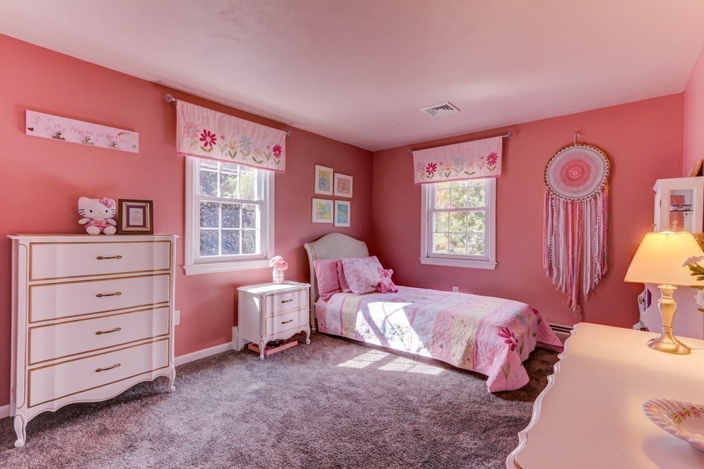 4 Spruce Road Medway, MA 02053 - Photo 28 of 42 Gallery Image 28