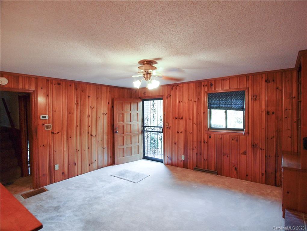 2203 Hillcrest Road Dallas, NC 28034 - Photo 13 of 25 Gallery Image 13
