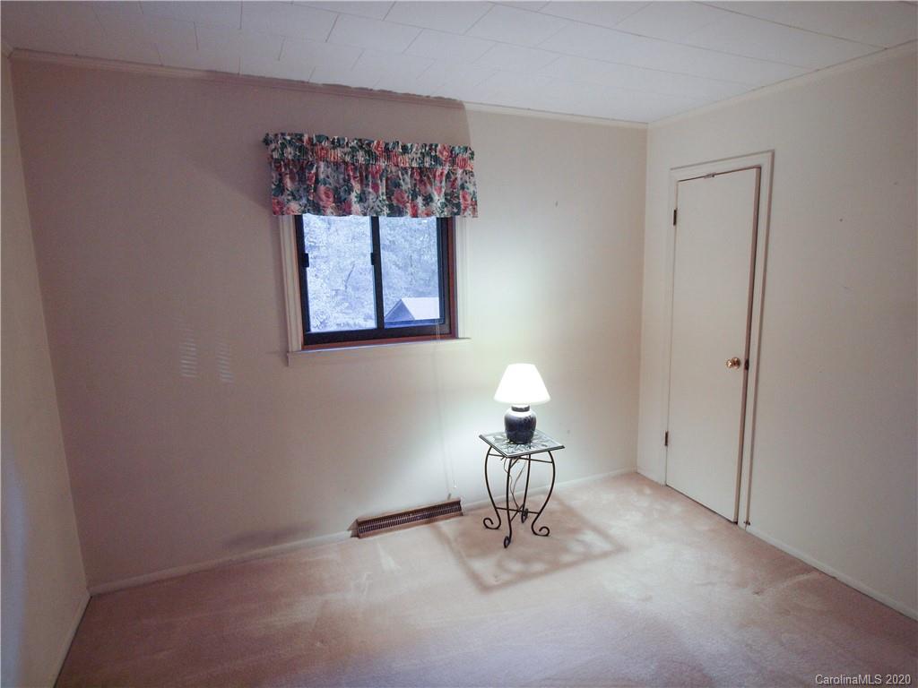 2203 Hillcrest Road Dallas, NC 28034 - Photo 22 of 25 Gallery Image 22