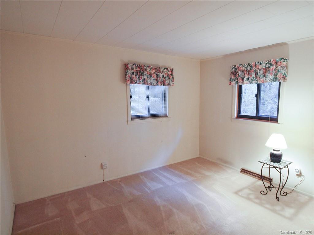 2203 Hillcrest Road Dallas, NC 28034 - Photo 23 of 25 Gallery Image 23