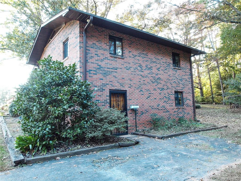 2203 Hillcrest Road Dallas, NC 28034 - Photo 4 of 25 Gallery Image 4