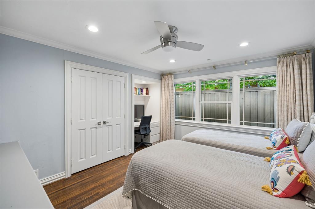 5804 Norway Road Dallas, TX 75230 - Photo 22 of 30 5804 Norway Rd - Tom Hughes Team - Secondary Bedroom