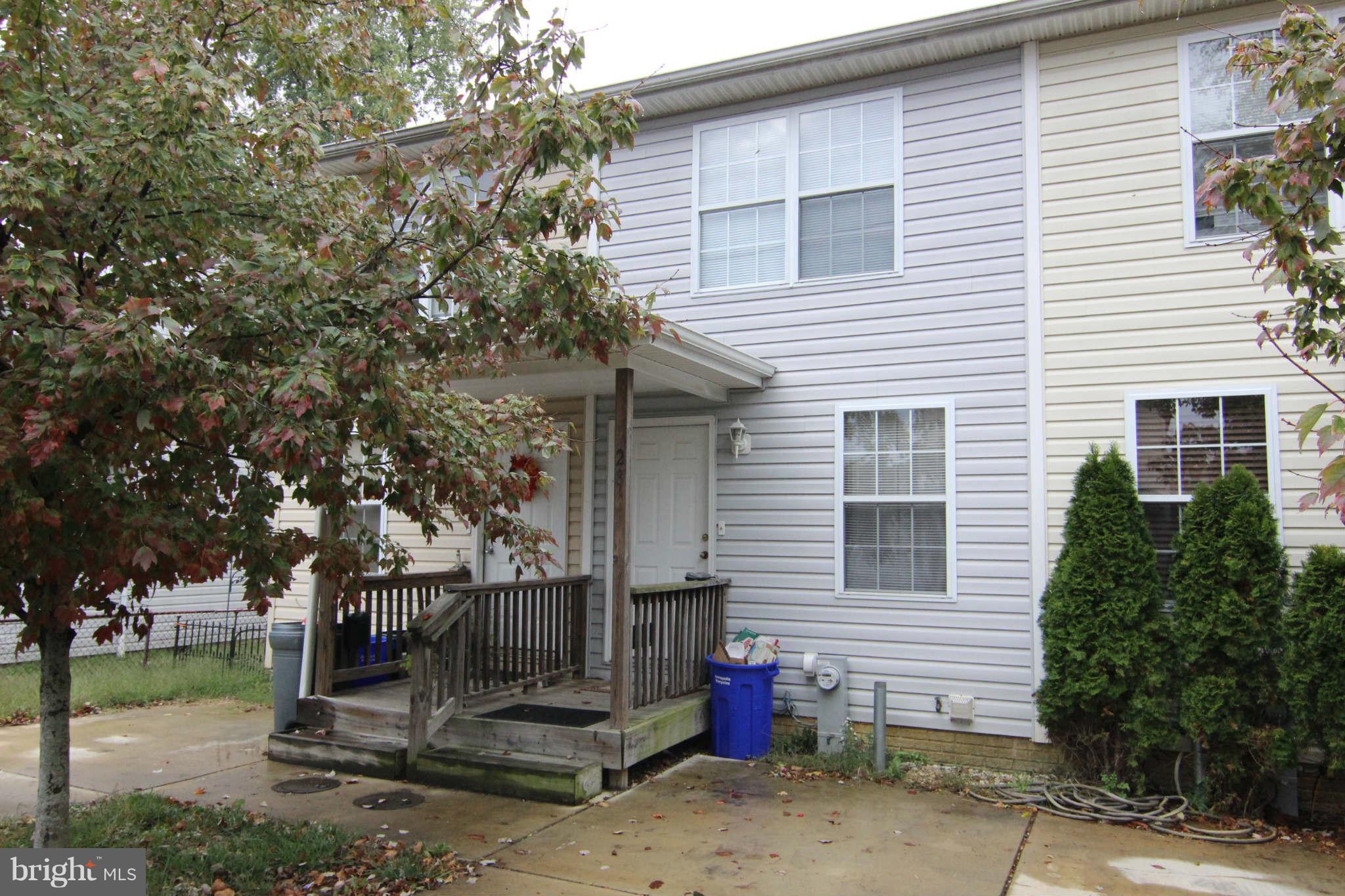 28 Johnson Place Annapolis, MD 21401 - Photo 2 of 18 Exterior (Rear)