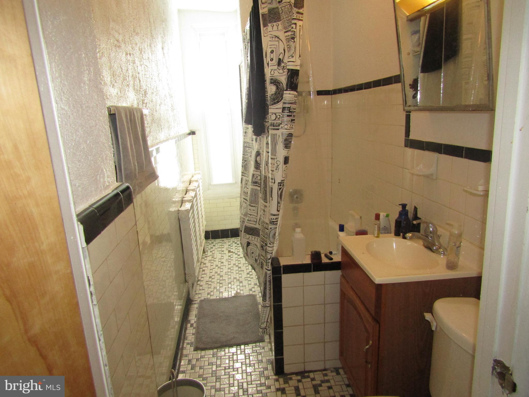 947 South 6th Street Philadelphia, PA 19147 - Photo 15 of 31