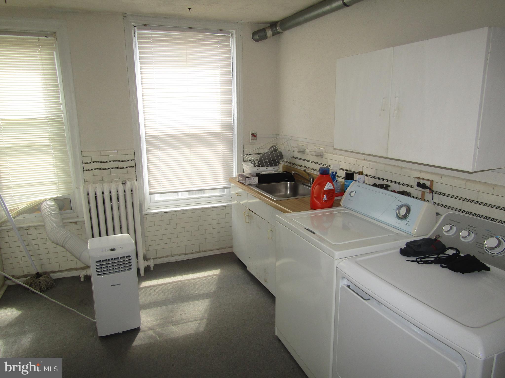 947 South 6th Street Philadelphia, PA 19147 - Photo 17 of 31