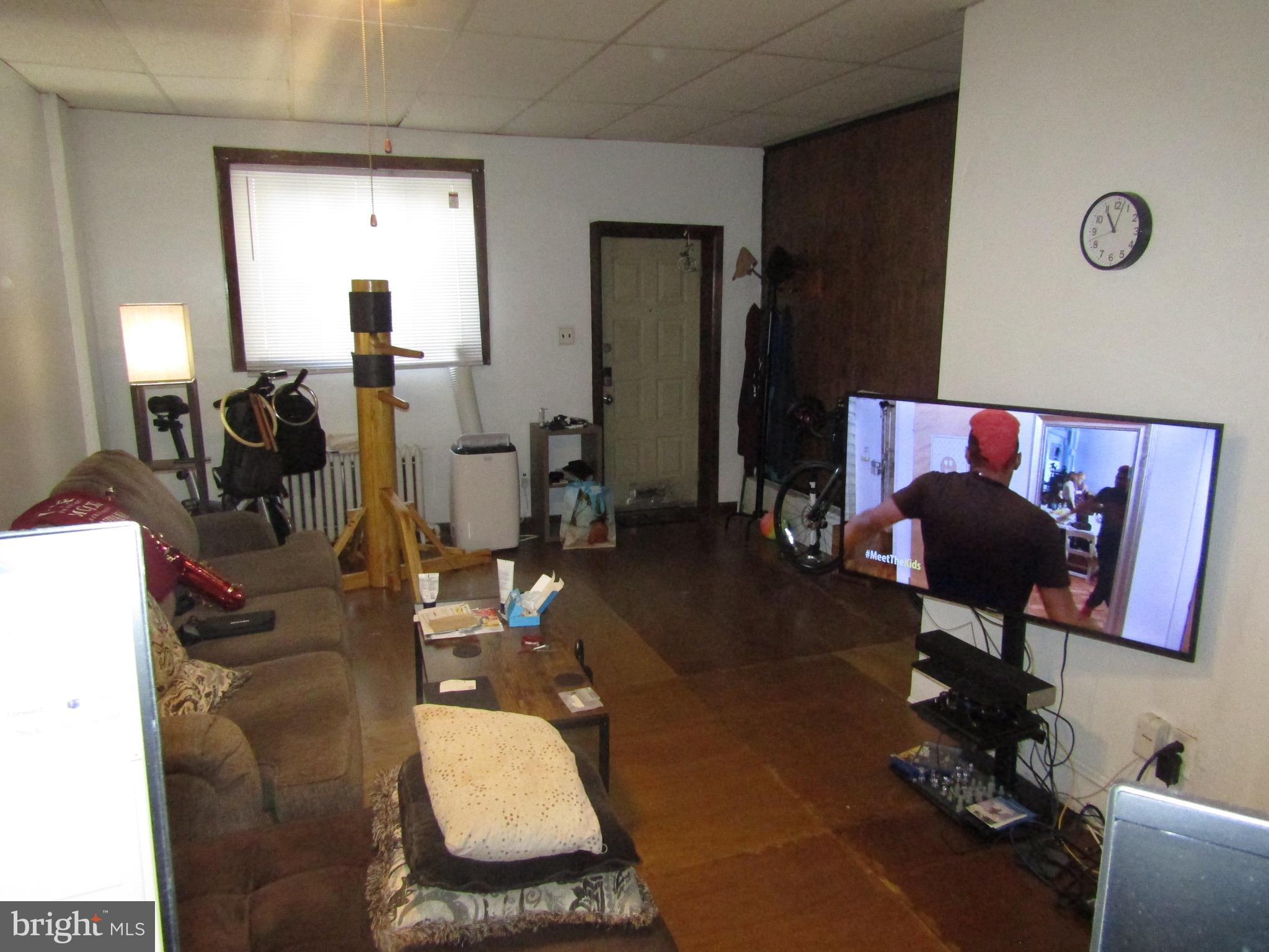 947 South 6th Street Philadelphia, PA 19147 - Photo 5 of 31