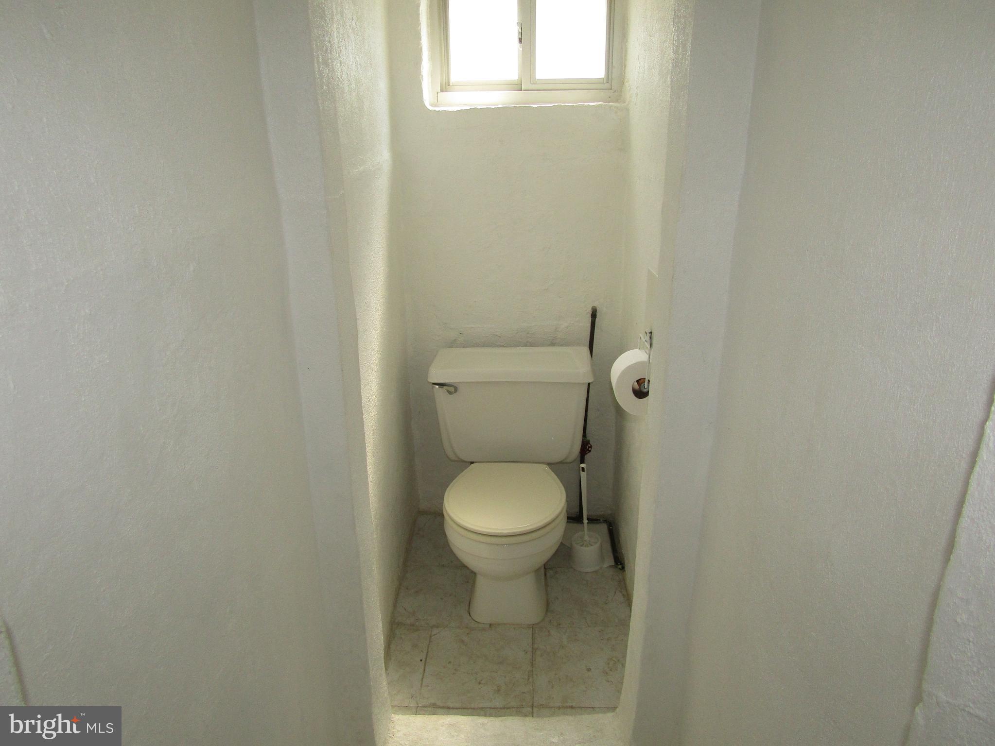 947 South 6th Street Philadelphia, PA 19147 - Photo 10 of 31