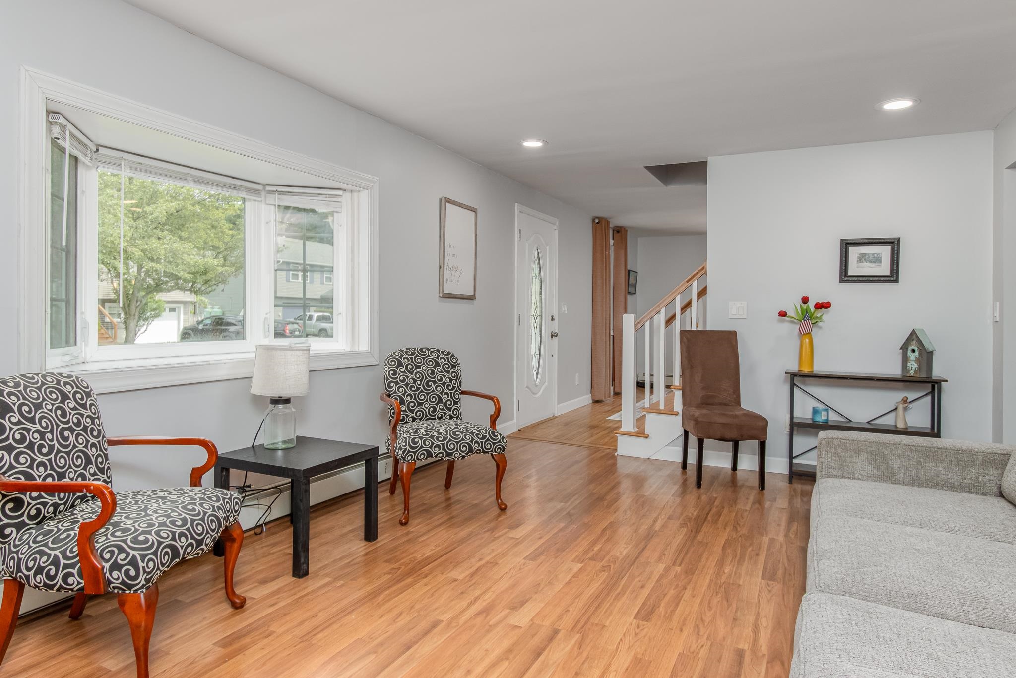 68 Benjamin Street Manchester, NH 03109 - Photo 5 of 37