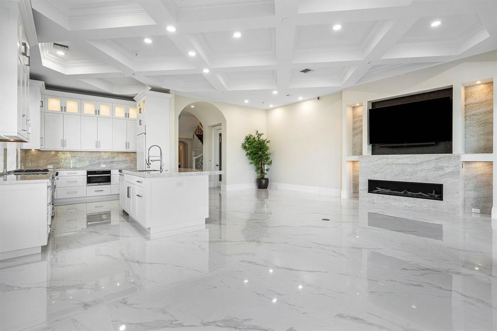 549 Northeast 19th Avenue, Unit C Deerfield Beach, FL 33441 - Photo 13 of 79