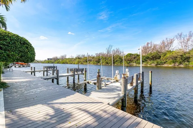 $19,995 | 549 Northeast 19th Avenue, Unit C, Deerfield Beach, FL 33441