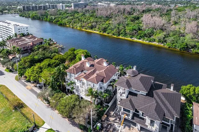 $19,995 | 549 Northeast 19th Avenue, Unit C, Deerfield Beach, FL 33441