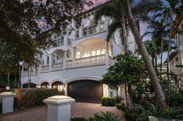 $19,995 | 549 Northeast 19th Avenue, Unit C, Deerfield Beach, FL 33441