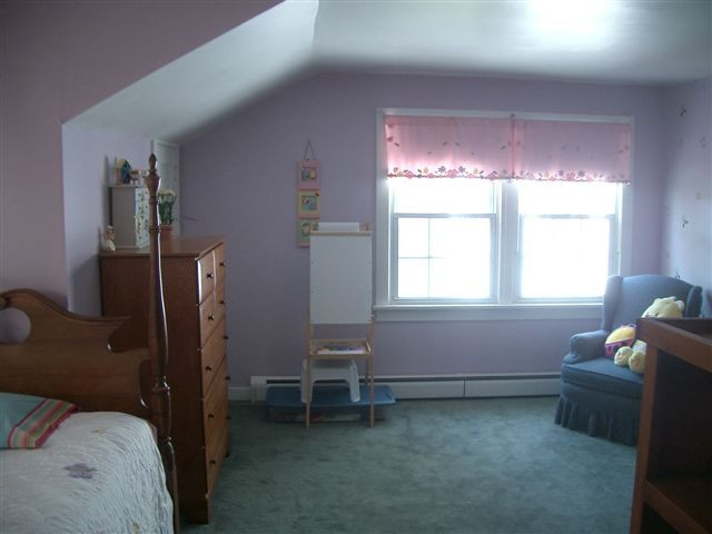 27 Manchester Road Schenectady, NY 12304 - Photo 8 of 11 Photo 8
