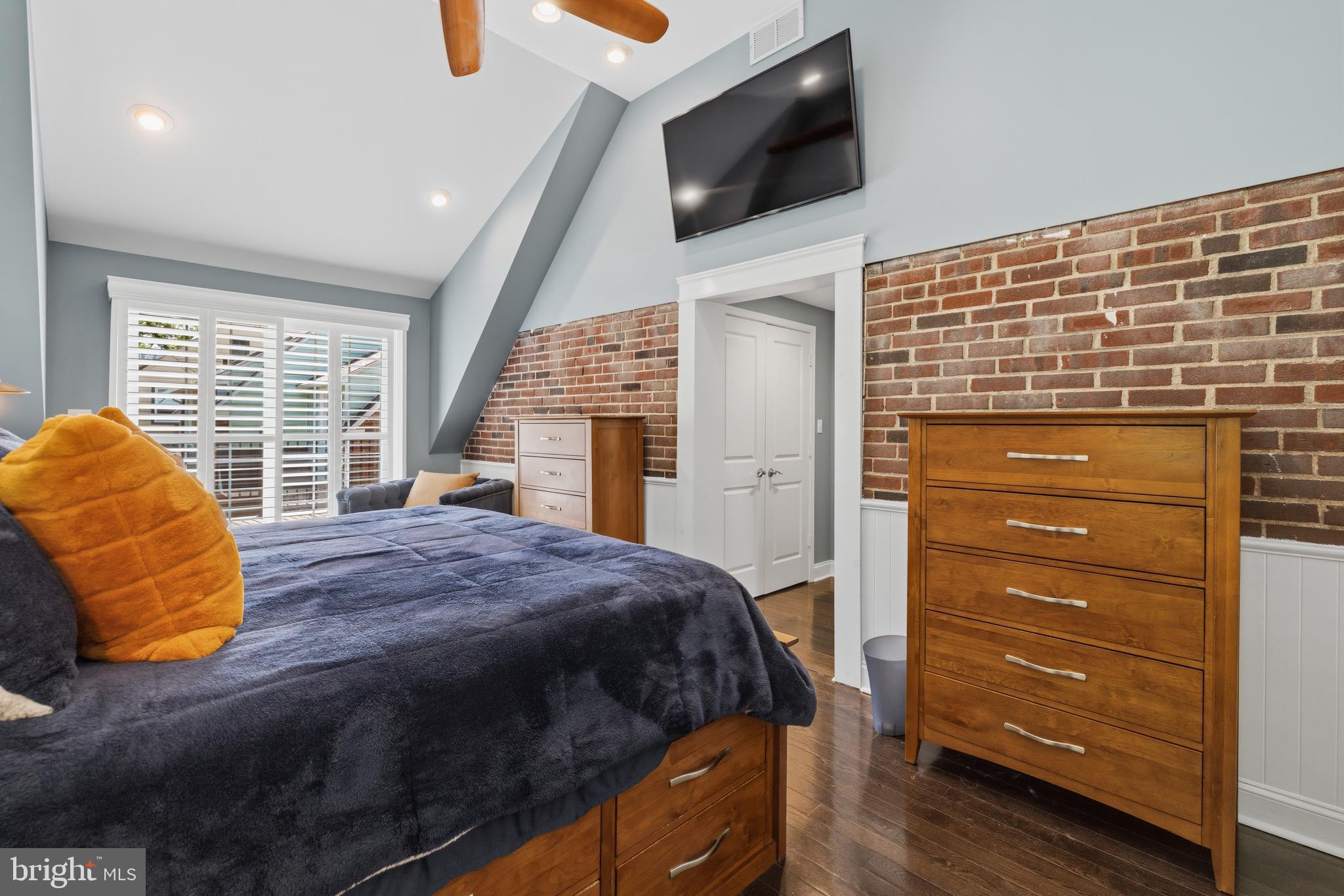 1547 Edge Hill Road Abington, PA 19001 - Photo 27 of 62