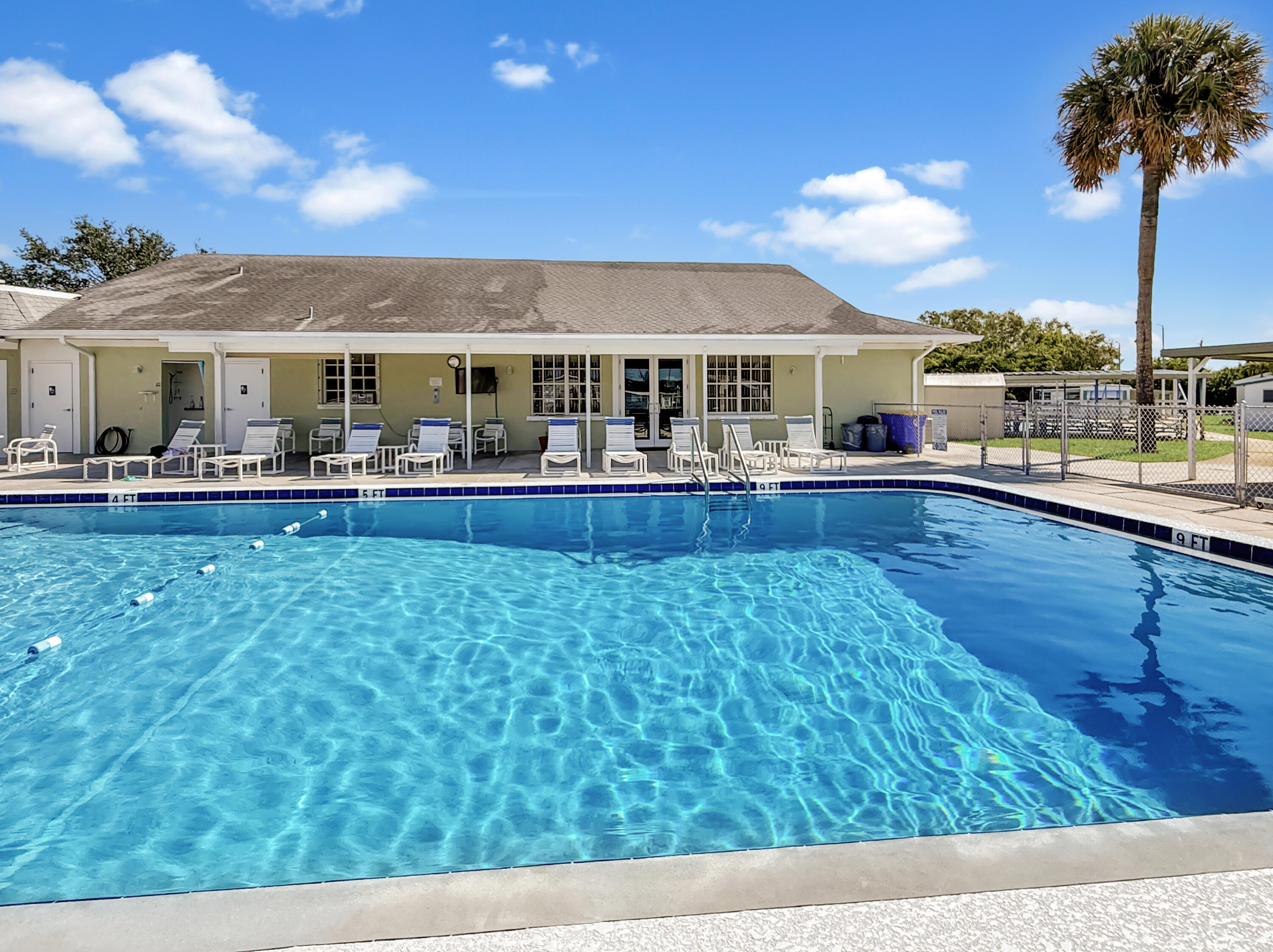 143 Southeast Easy Street Stuart, FL 34994 - Photo 24 of 25 5ec80c00e8cd74660d827b5e462c5194b3259ddc