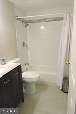 9701 Fields Road, Unit 405 Gaithersburg, MD 20878 - Photo 12 of 19 fullbath