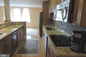 9701 Fields Road, Unit 405 Gaithersburg, MD 20878 - Photo 7 of 19 kitchen