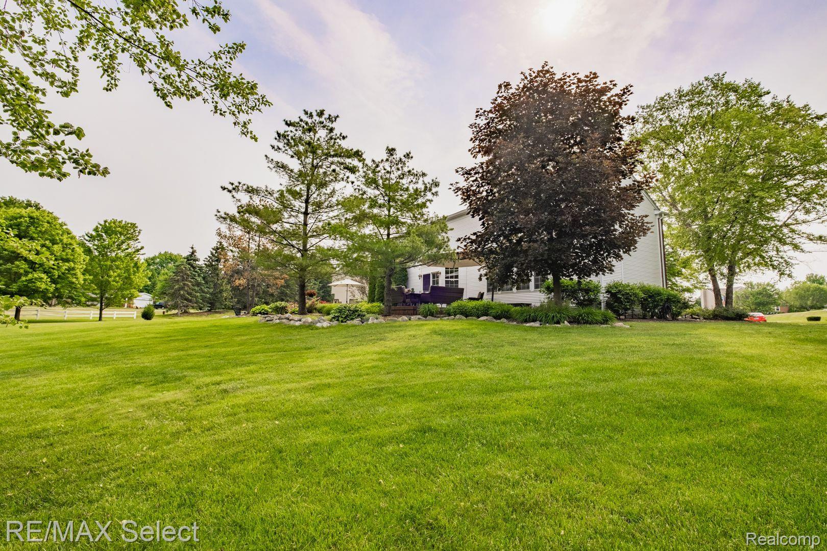 9007 Newcastle Court Grand Blanc, MI 48439 - Photo 41 of 50 Gallery Image 41