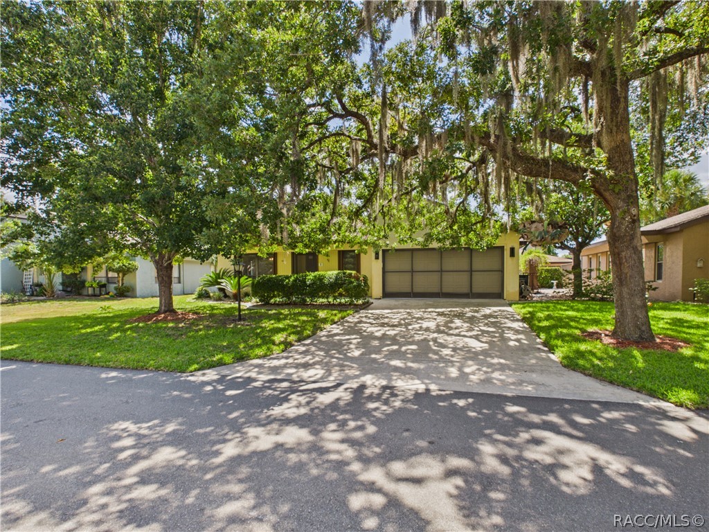 5 Pinewood Green Homosassa, FL 34446 - Photo 42 of 44
