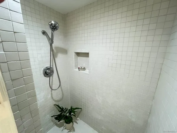 $6,500 | 216 4th Street, Del Mar, CA 92014