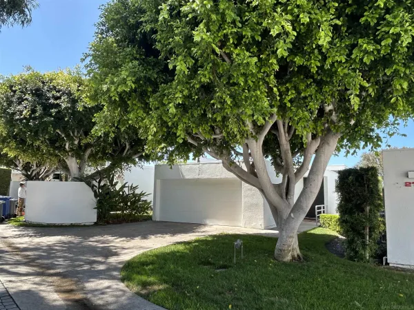 $6,500 | 216 4th Street, Del Mar, CA 92014