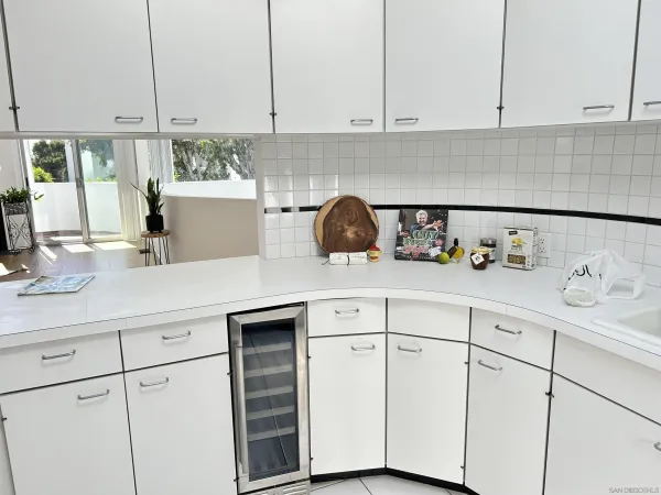 $6,500 | 216 4th Street, Del Mar, CA 92014