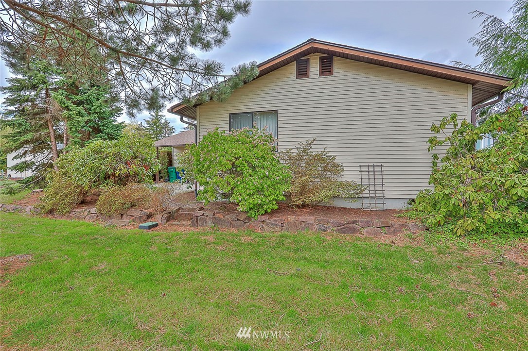 932 241st Place Southwest Bothell, WA 98021 - Photo 23 of 25